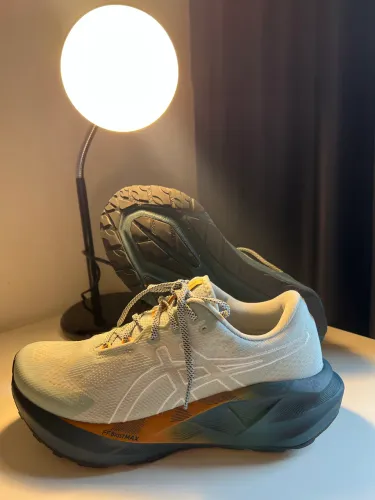 Asics Novablast 5 TR - Verde