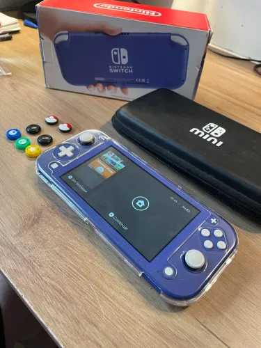 Nintendo Switch lite DESBLOQUEADO