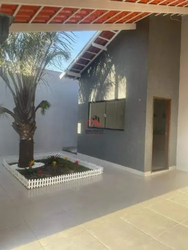 LINDA CASA A VENDA NO BAIRRO MARIA ALICE