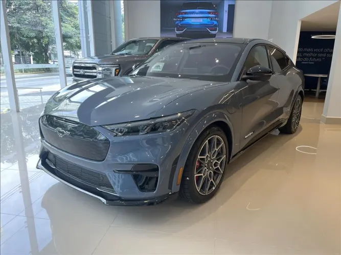 Ford Mustang GT V8 2024