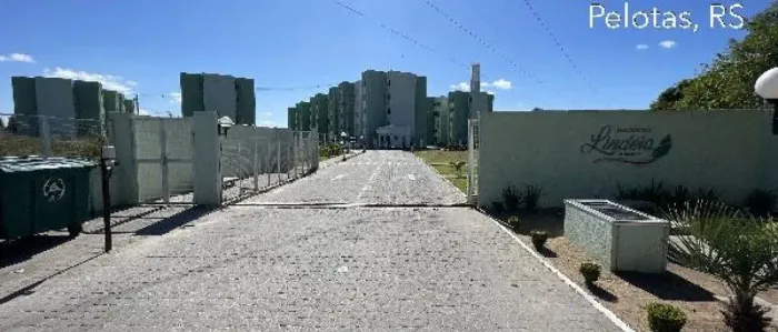 Apartamento à venda em 2º ANDAR TRES VENDAS, Pelotas