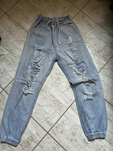 Vendo calça jeans azul 