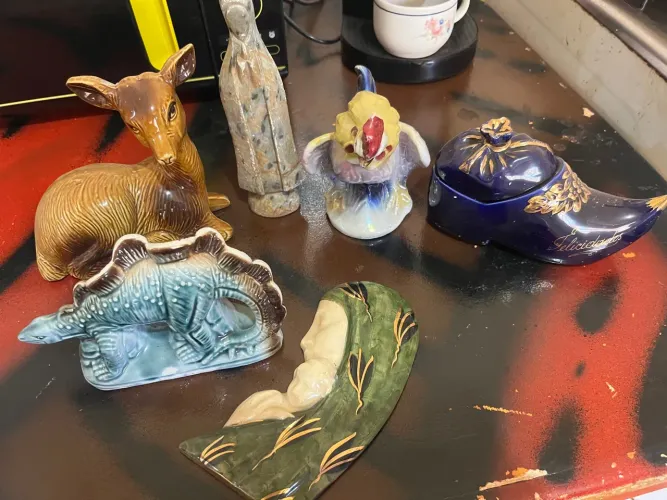 Peças de porcelana
