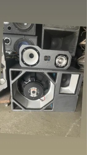 Caixa de som automotivo completa - Som forte e potente!