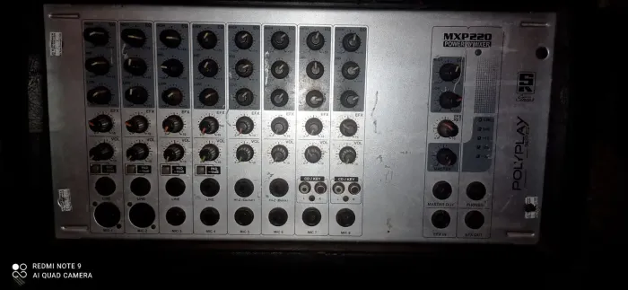 Mixer Polyplay MXP220 - Mesa de Som Profissional