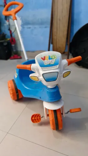 Triciclo Infantil Velo Baby Bandeirante