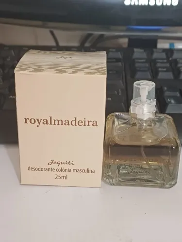 Colônia Masculina jequiti royalmadeira nova 25 ml por R$ 25,00 cada 