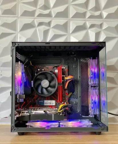 PC GAMER RYZEN 5 4500/ 16GB RAM DDR4/ RX 580 8GB