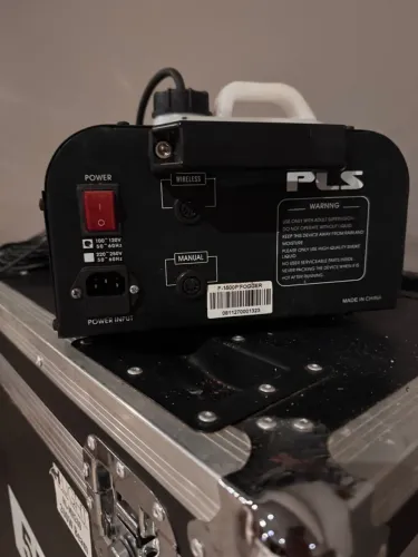 Máquina de Fumaça Z 1500W