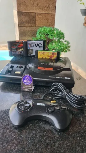 MEGA DRIVE II + CONTROLE ORIGINAL + 3 JOGOS