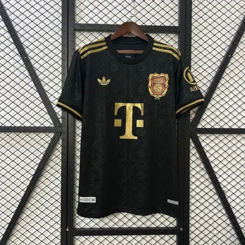 Camisa Bayern de Munique - Edição Especial 125 Anos