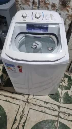 Máquina de lavar roupa 