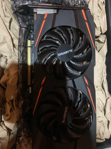 Placa de vídeo Rx 580 8Gb gigabyte