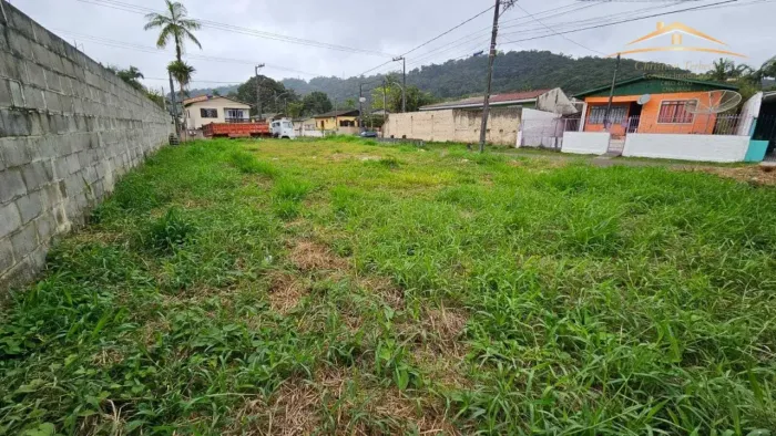 Terreno financiável à venda, 360 m² por R$ 149.900 - Vila Freitas - Morretes/PR