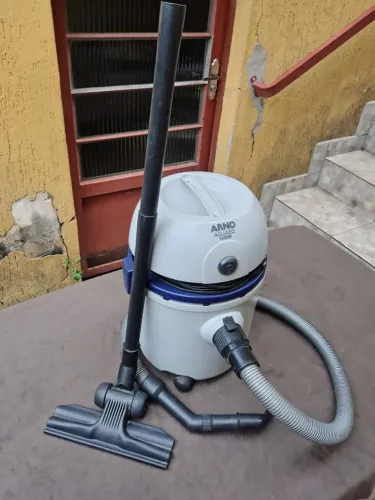 Aspirador Arno Aguapó 1400W Pó e Água - Com Acessórios - P/ Peças ou Revisão