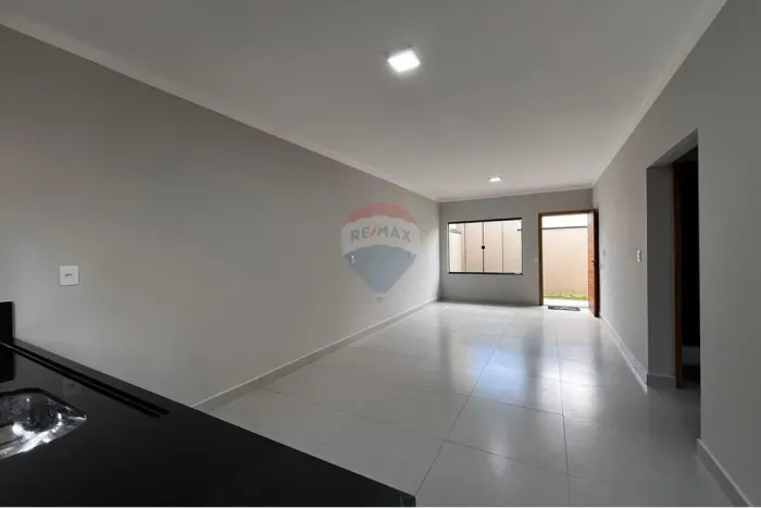 Casa Nova no Centro de Extrema!
