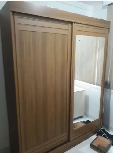 Guarda Ropa Casal com Espelho