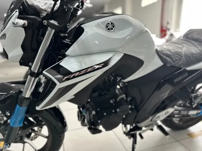 Nova Fazer FZ25 250cc CONNECTED 2026