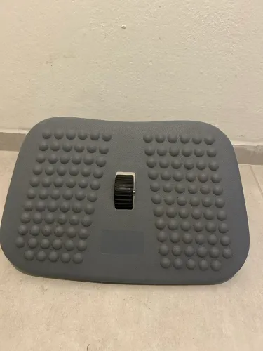 Apoiador de pés ergonômico