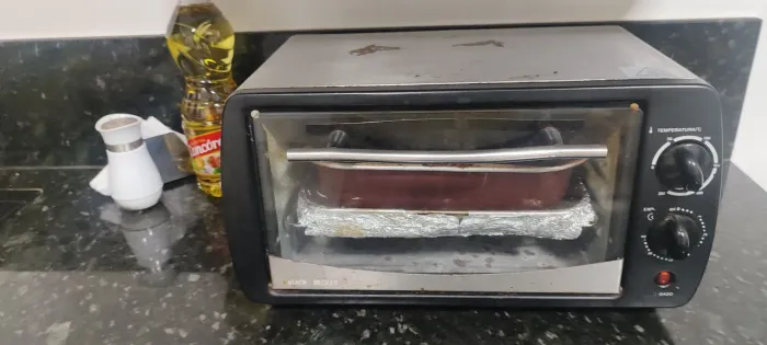 FORNO ELÉTRICO BLACK+DECKER - R$ 120,00