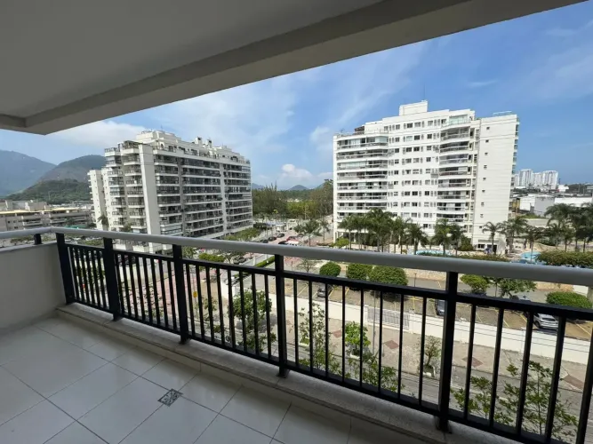 Imóvel para aluguel com 103 metros quadrados com 3 quartos