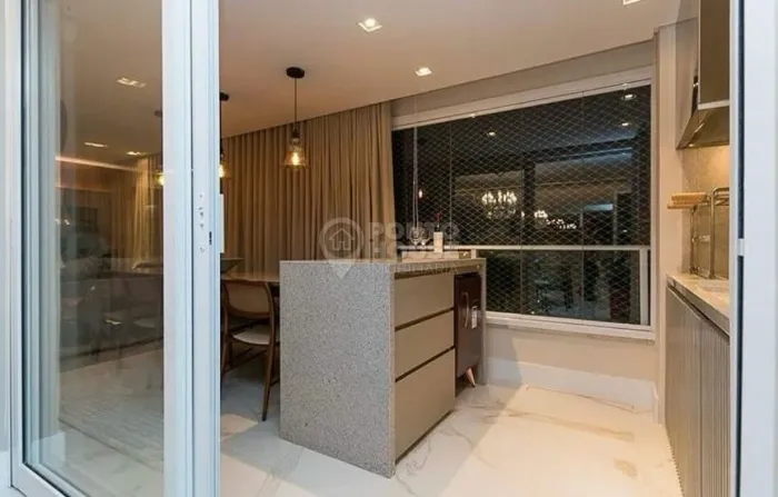 Apartamento 3 dormitórios, 3 suítes e 2 vagas à venda na Vila Gumercindo