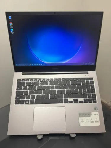 Notebook Samsung Ebook - i3-10°Geração - 8GB Ram DDR4- SSD 256GB Nvme - Rede 5G - 15P