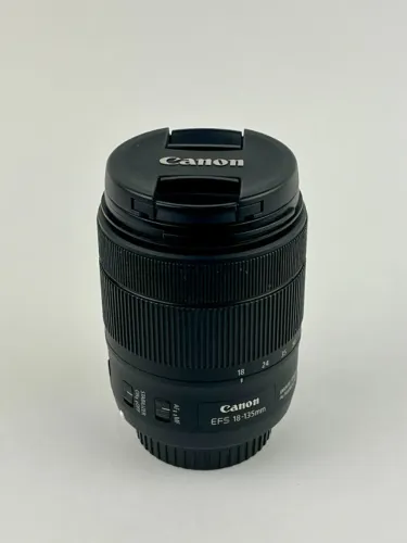Lente Canon EFS 18-135mm 1:3,5 - 5.6 IS USM