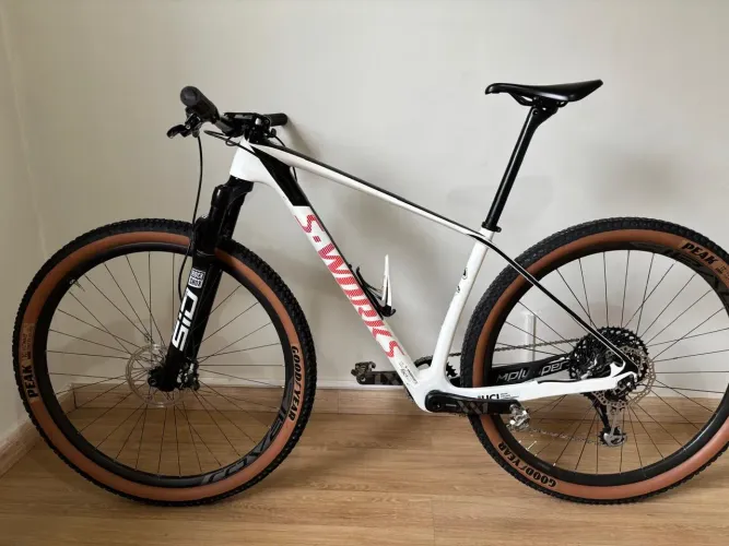Specialized S Works tamanho 17. Médio