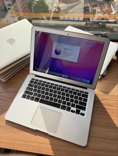 MacBook Air 2017 15, 8GB, 120GB SSD