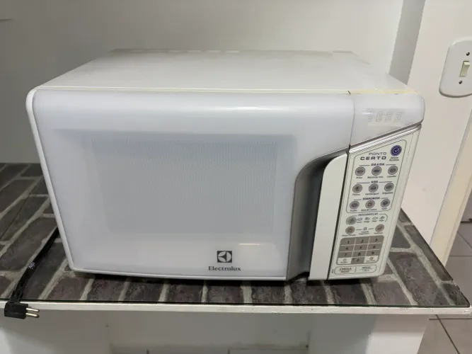 Micro-ondas 31L Electrolux