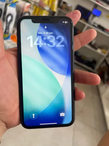 iPhone 11