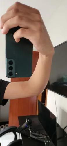 Vendo S22+ (leia a descrição)
