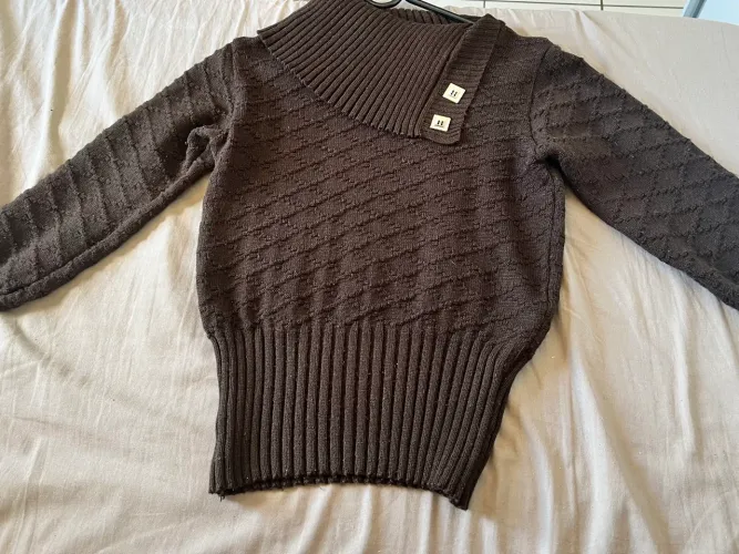 Moletom Vintage marrom acinturado e com gola