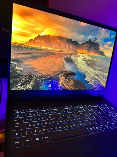 Vendo ou Troco Alienware Aurora 16 AC16250 por Macbook M3+ ou Mac Mini M4