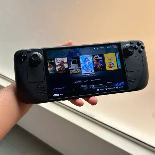 Steam Deck OLED 512GB com Case, menos de 1 ano de uso.