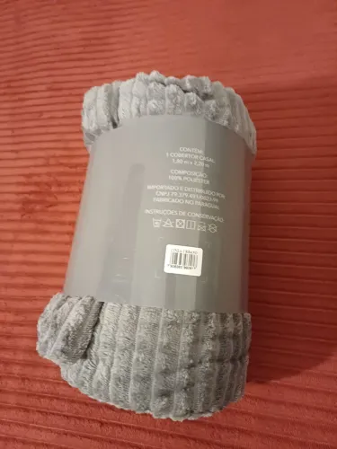 Cobertor, macio e confortável
