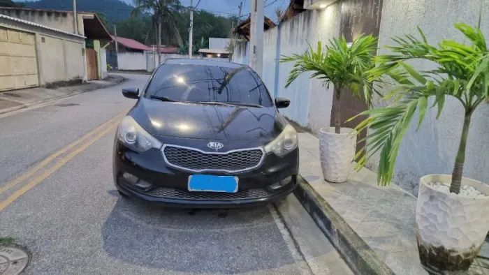 Kia Motors Cerato 1.6 16V Flex Aut. 2015