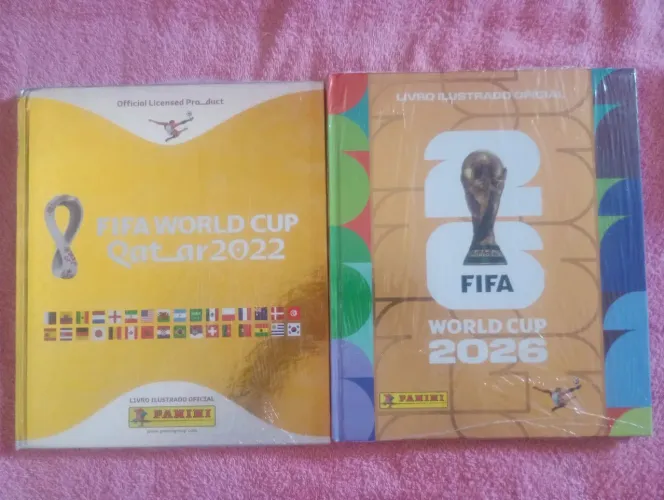 2 Álbuns da Copa dourado
