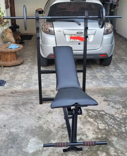Banco supino + extensora + barra com 20kg