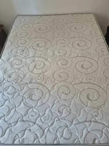 Cama de casal box