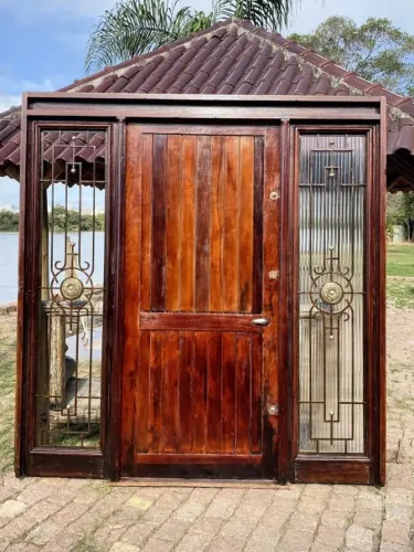 LOTE PORTAS MADEIRA MACIÇA ENTRADA VALOR INDIVIDUAL