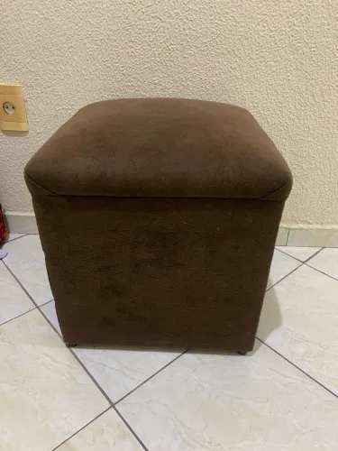 Puff lindo em ótimo estado 