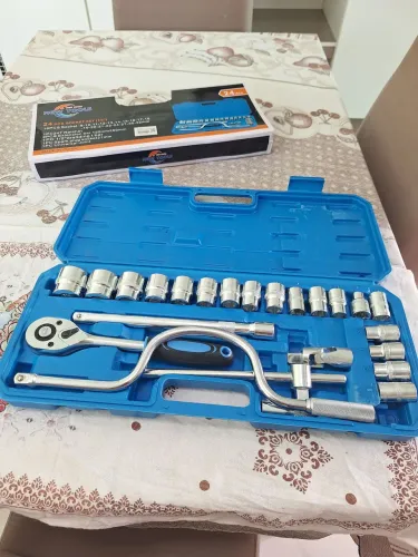 Vendo caixa de ferramentas 24 pcs nova chave catraca 18 socket extremamente reforçada