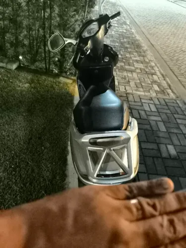 Oportunidade pra vender logo !!!! É só transferir e rodar moto revisada funcionando tudo .