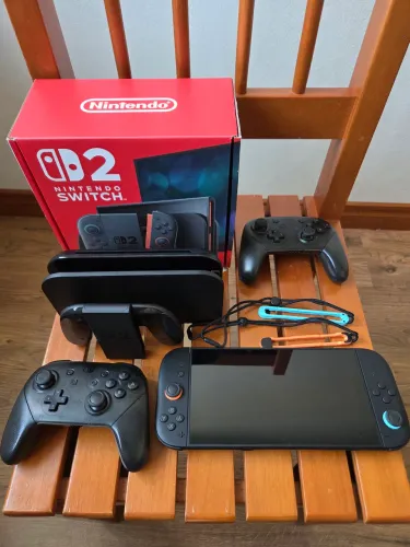 Nintendo Switch 2 + 2 Controles Pro