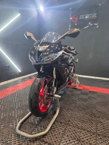 Triumph Daytona 675