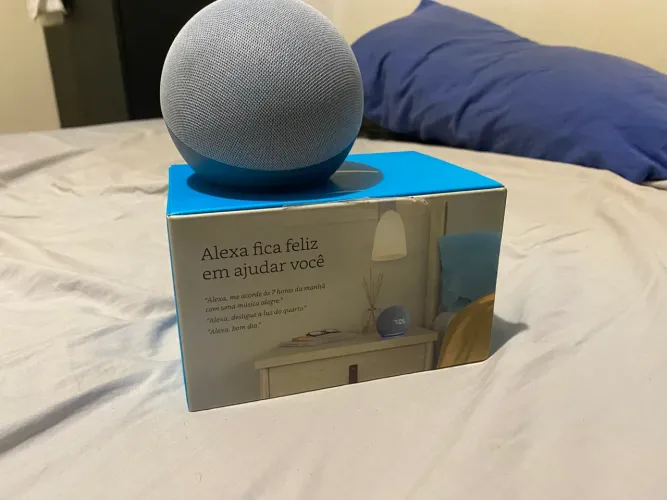 Alexa Echo Dot 4ª Geração com Relógio - Original Amazon