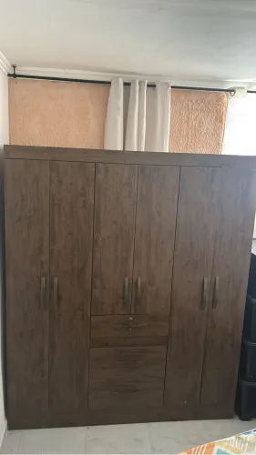 Venda Guarda roupas