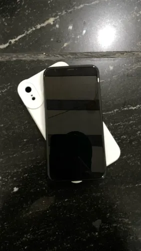 iPhone XR impecável?